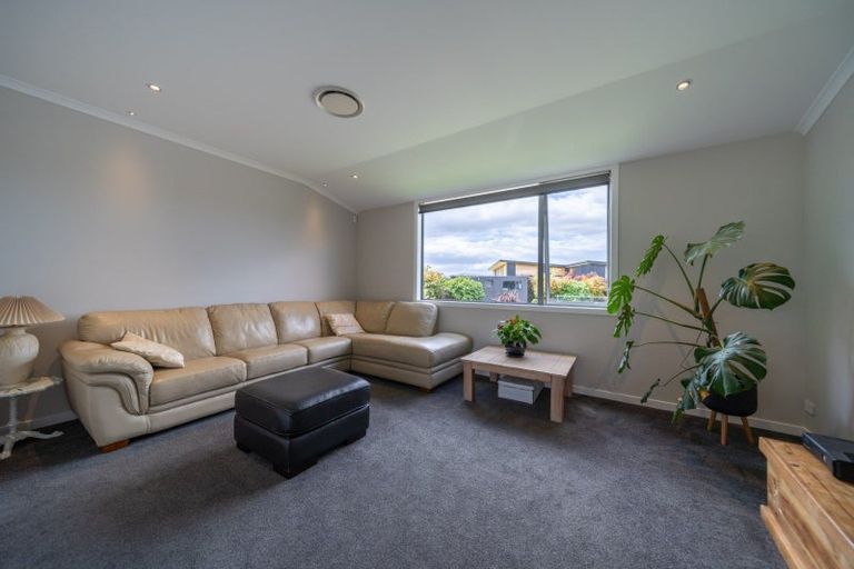 Photo of property in 21 Red Deer Place, Te Anau, 9600