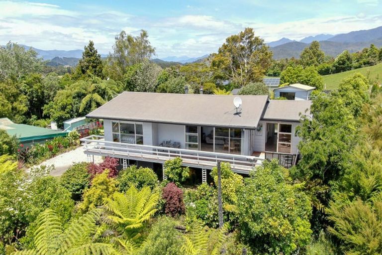 Photo of property in 15 Bay View Terrace, Patons Rock, Takaka, 7182