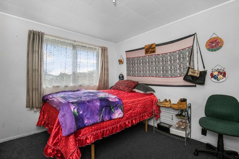 Photo of property in 2/63 Palmers Road, Clendon Park, Auckland, 2103