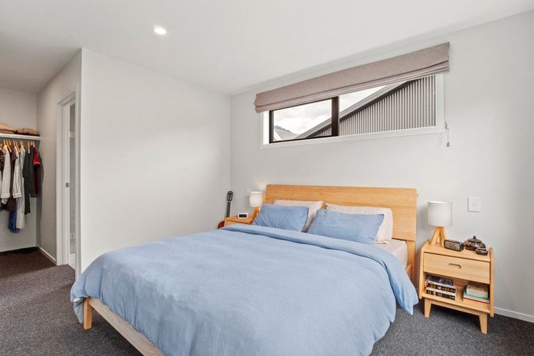 Photo of property in 26 Perendale Road, Jacks Point, 9371