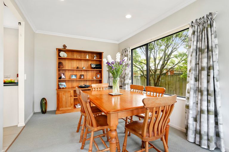 Photo of property in 71b Konini Road, Titirangi, Auckland, 0604