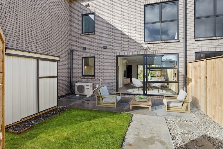 Photo of property in 79 Mettam Drive, Swanson, Auckland, 0614