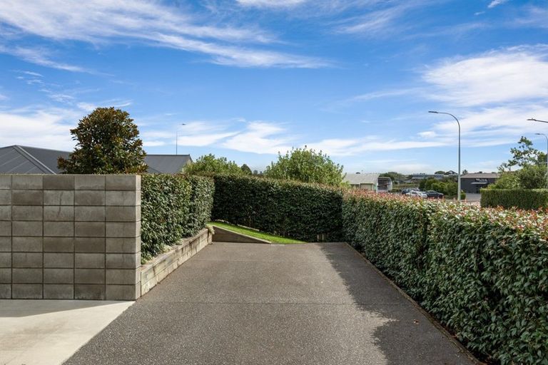 Photo of property in 4 Mckenna Lane, Omokoroa, 3114