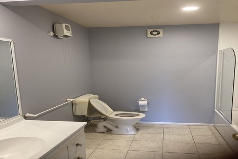 Photo of property in 2 Punjab Street, Khandallah, Wellington, 6035