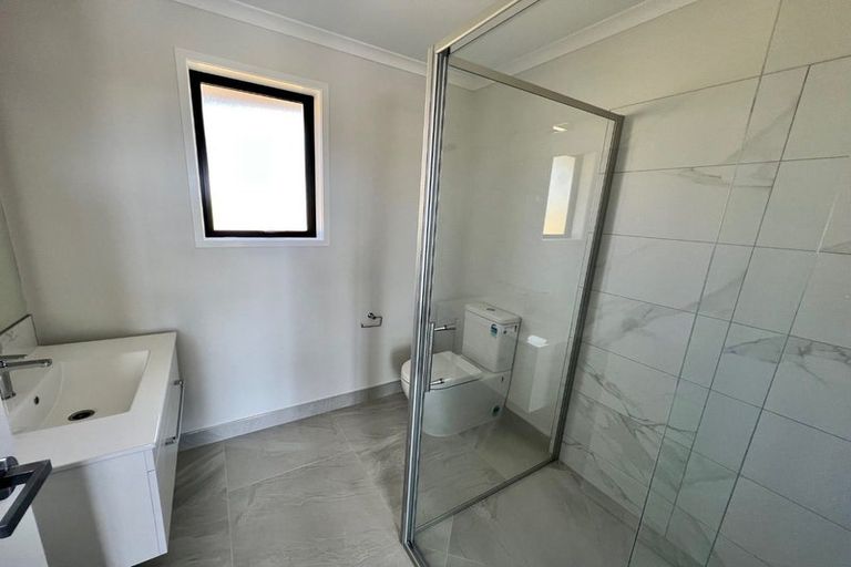 Photo of property in 24 Kerr Crescent, Patumahoe, 2679