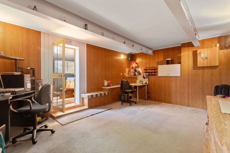 Photo of property in 29 Wisteria Grove, Maungaraki, Lower Hutt, 5010