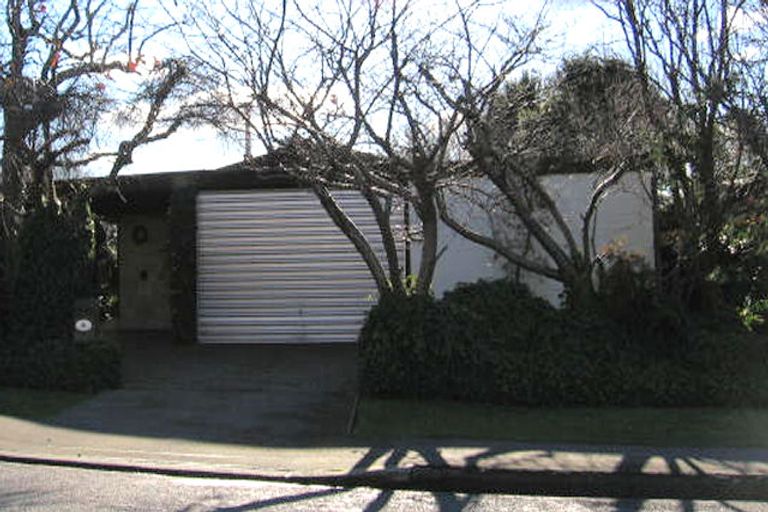 Photo of property in 6 Gunns Crescent, Cashmere, Christchurch, 8022