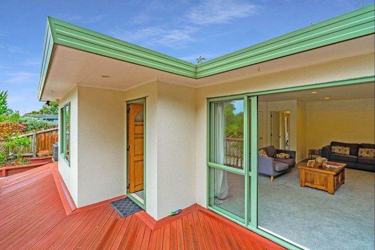 Photo of property in 74b Mazengarb Road, Paraparaumu Beach, Paraparaumu, 5032