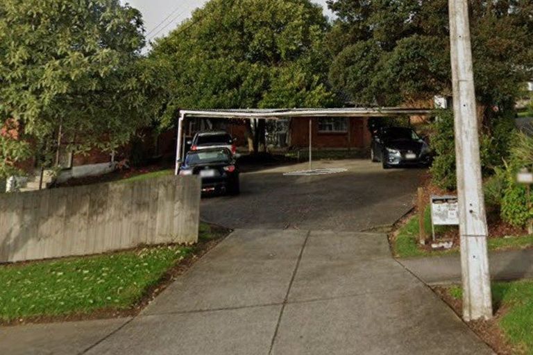 Photo of property in 2/13 Copley Street, New Lynn, Auckland, 0600