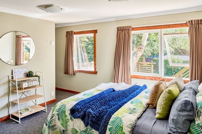 Photo of property in 25 Dell Road, Raumati South, Paraparaumu, 5032