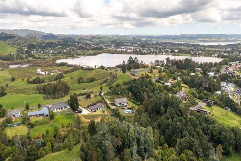 Photo of property in 163 Kimihia Road, Huntly, 3771