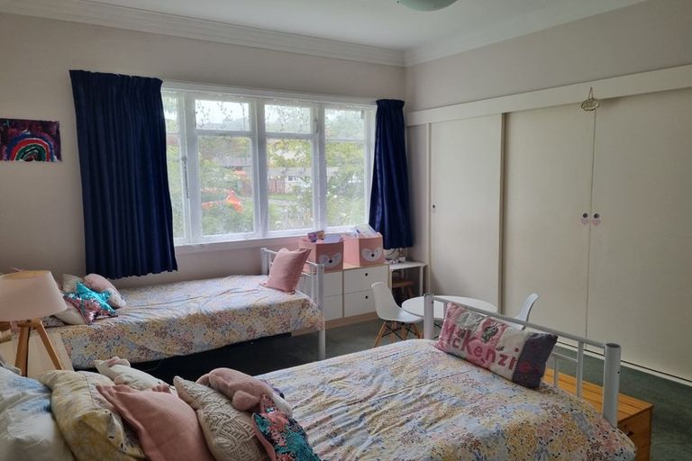 Photo of property in 39 Beauchamp Street, Tawa, Wellington, 5028