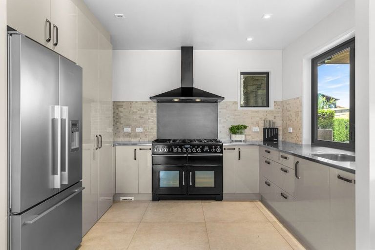 Photo of property in 70 Baylys Coast Road, Dargaville, 0377