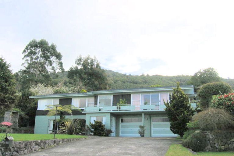 Photo of property in 22 Russell Crescent, Western Heights, Rotorua, 3015