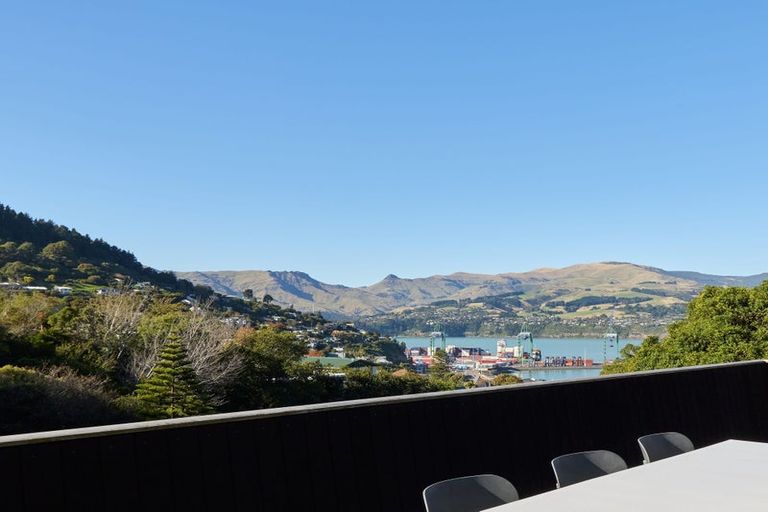 Photo of property in 5 Harkess Lane, Lyttelton, 8082