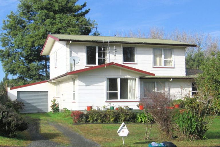 Photo of property in 11 Manor Place, Bader, Hamilton, 3206