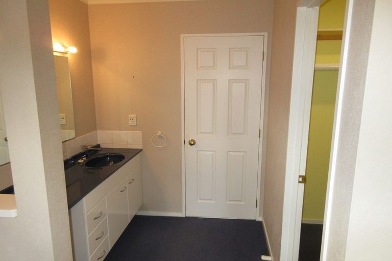 Photo of property in 36 College Drive, Paraparaumu, 5032