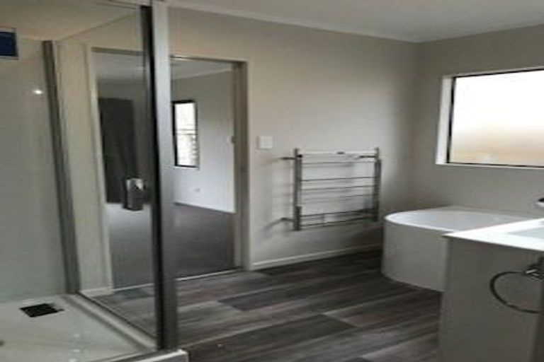 Photo of property in 5 Molyneux Place, Welcome Bay, Tauranga, 3112