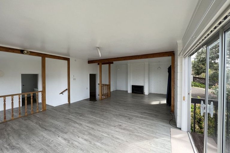 Photo of property in 20 Portobello Place, Torbay, Auckland, 0630