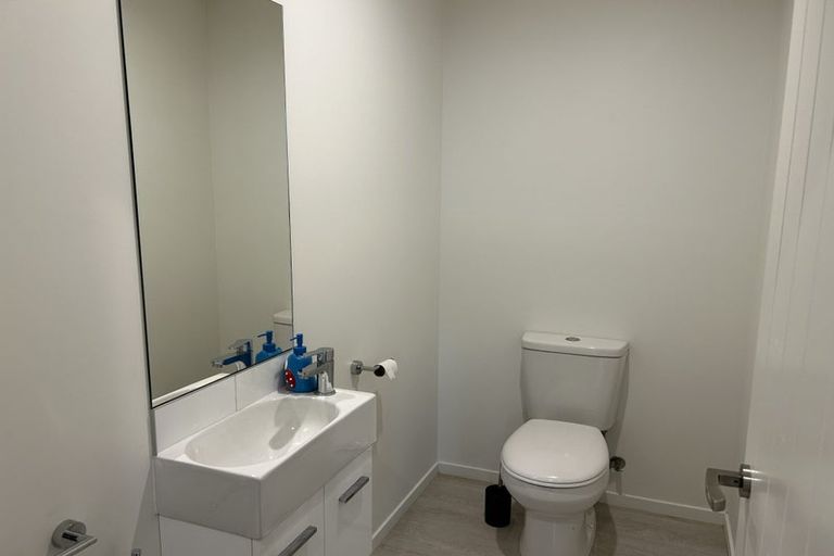 Photo of property in 24 Burnham School Road, Rolleston, 7614