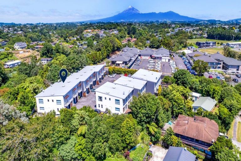 Photo of property in 10/38 Maratahu Street, Westown, New Plymouth, 4310
