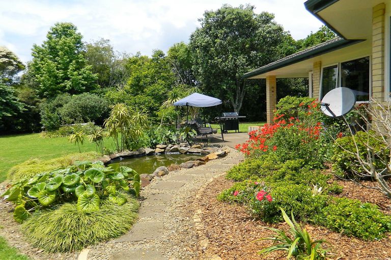 Photo of property in 32 Shepherd Road, Kerikeri, 0230