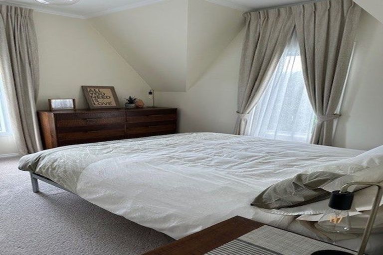 Photo of property in 112 Leinster Avenue, Raumati South, Paraparaumu, 5032