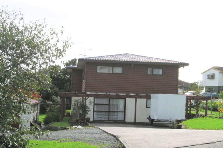 Photo of property in 7 Royalty Rise, Red Beach, 0932