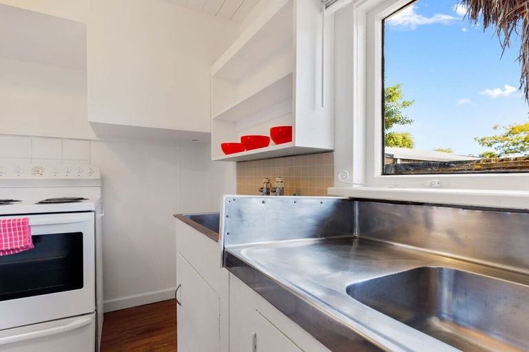 Photo of property in 72a Milton Street, Somerfield, Christchurch, 8024