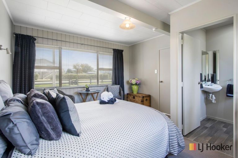 Photo of property in 287 Seaforth Road, Waihi Beach, 3611