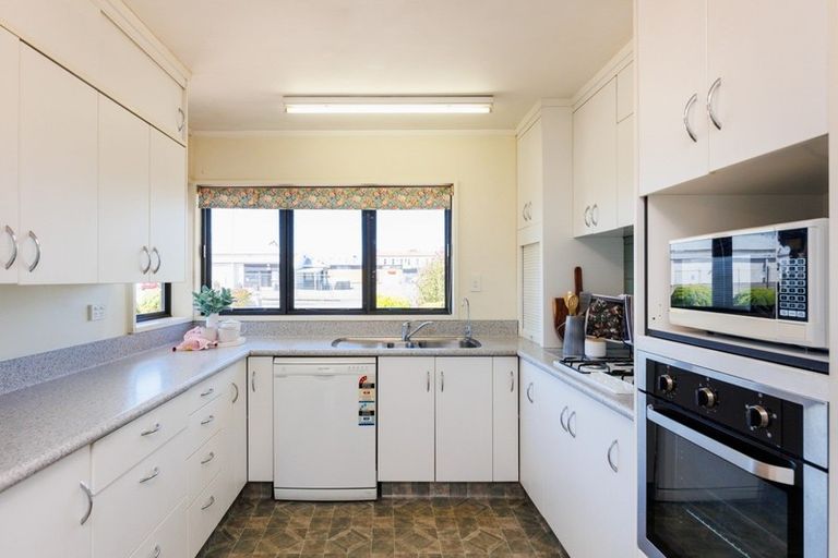 Photo of property in 54 Warwick Street, Feilding, 4702