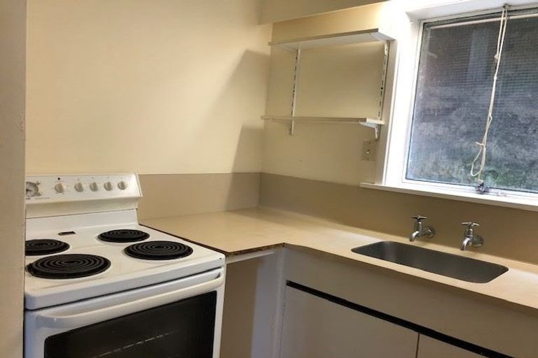 Photo of property in 61c Mortimer Terrace, Brooklyn, Wellington, 6021