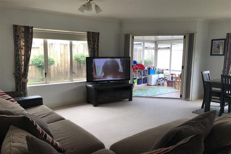 Photo of property in 56b Pemberton Crescent, Greerton, Tauranga, 3112