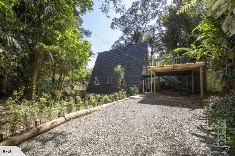 Photo of property in 123 Motutara Road, Muriwai, Waimauku, 0881