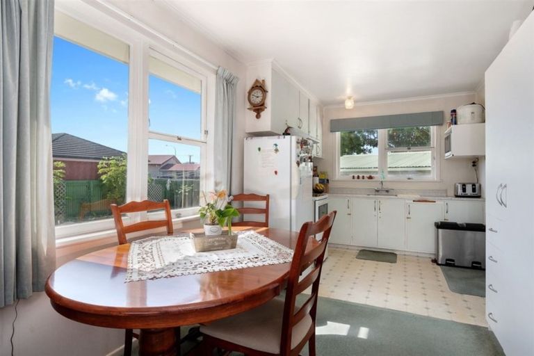 Photo of property in 14 Kaniere Street, Mount Maunganui, 3116