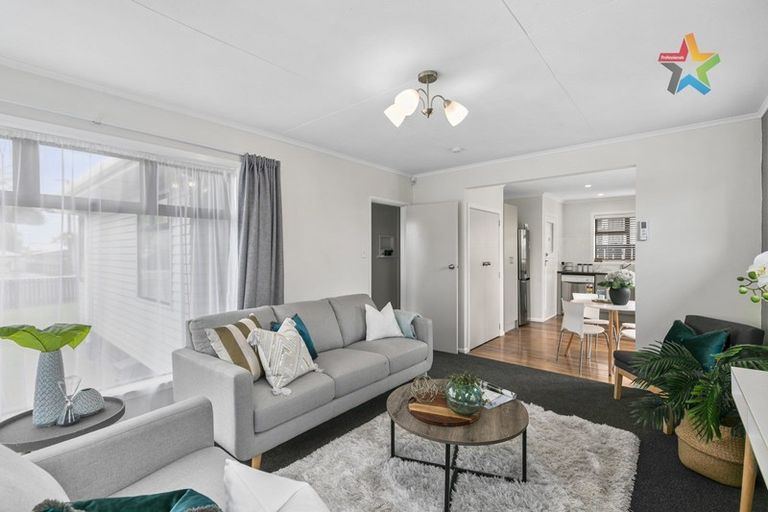 Photo of property in 9 Mckay Street, Wainuiomata, Lower Hutt, 5014