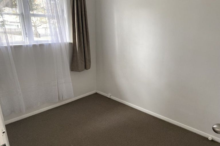 Photo of property in 49 Naenae Road, Naenae, Lower Hutt, 5011