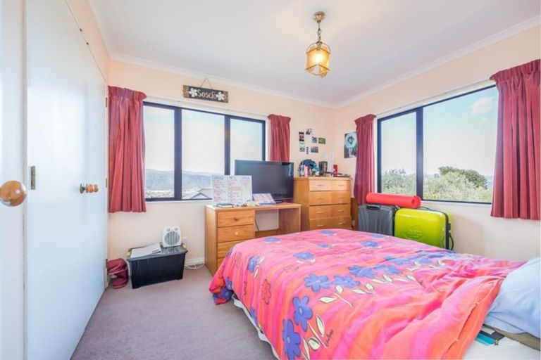 Photo of property in 26 Birkinshaw Grove, Riverstone Terraces, Upper Hutt, 5018