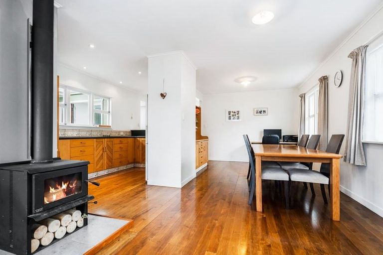 Photo of property in 5 Tauraroa Road, Maungakaramea, Whangarei, 0178