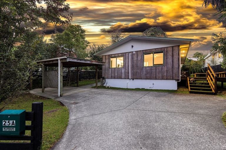 Photo of property in 25a Crompton Road, Massey, Auckland, 0614