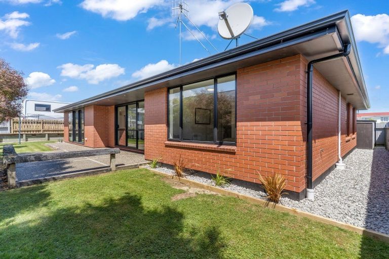 Photo of property in 32 Welsh Road, Winton, 9720