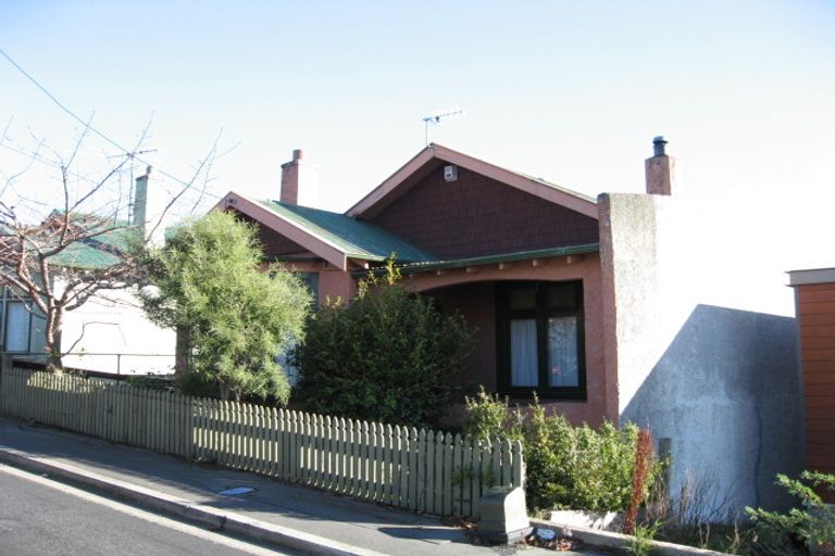 Photo of property in 23 Brownville Crescent, Maori Hill, Dunedin, 9010