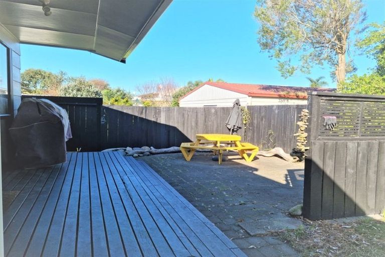 Photo of property in 10b Kingsley Place, Mount Maunganui, 3116
