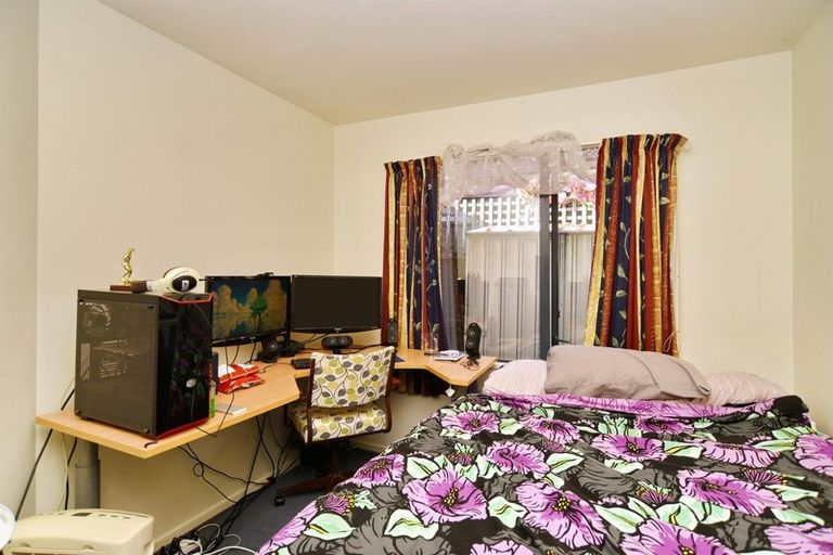 Photo of property in 30a Peer Street, Upper Riccarton, Christchurch, 8041