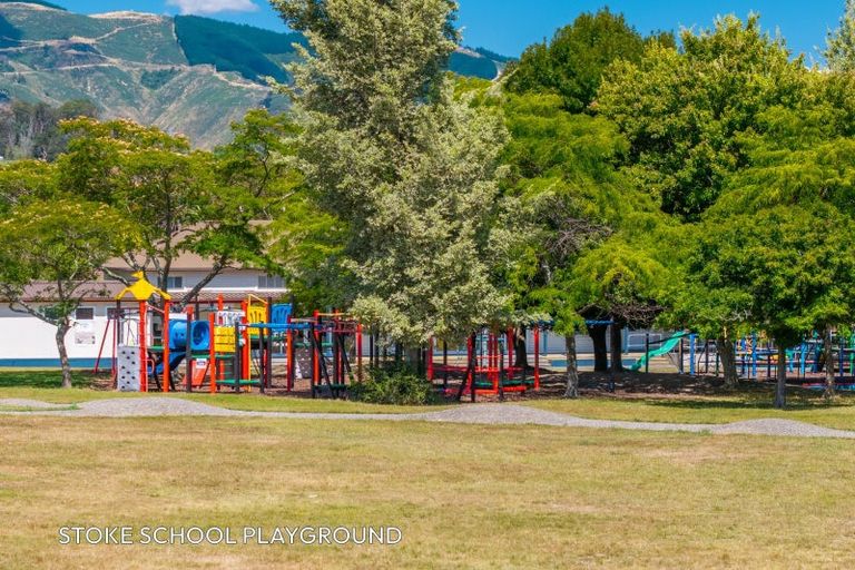 Photo of property in 7 Ranui Road, Stoke, Nelson, 7011