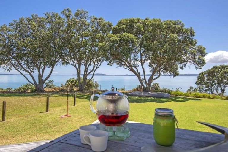 Photo of property in 9 Pohutukawa Road, Beachlands, Auckland, 2018