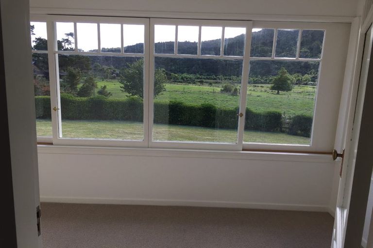 Photo of property in 115 Bethells Road, Waitakere, Henderson, 0781