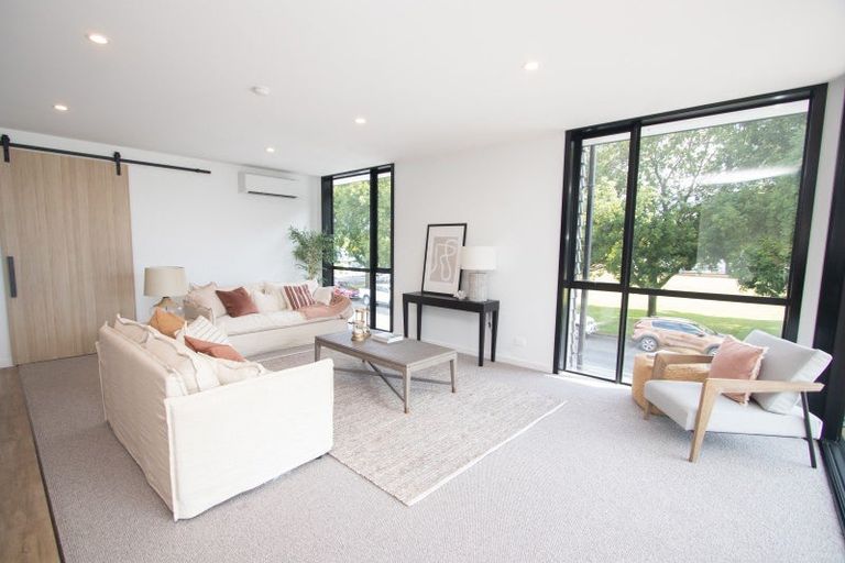 Photo of property in 2/38 Cass Street, Ashburton, 7700