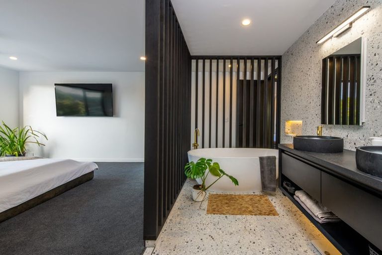 Photo of property in 285a Beach Road, Campbells Bay, Auckland, 0630