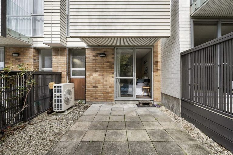 Photo of property in Altar Apartments, 62/120 Rintoul Street, Newtown, Wellington, 6021
